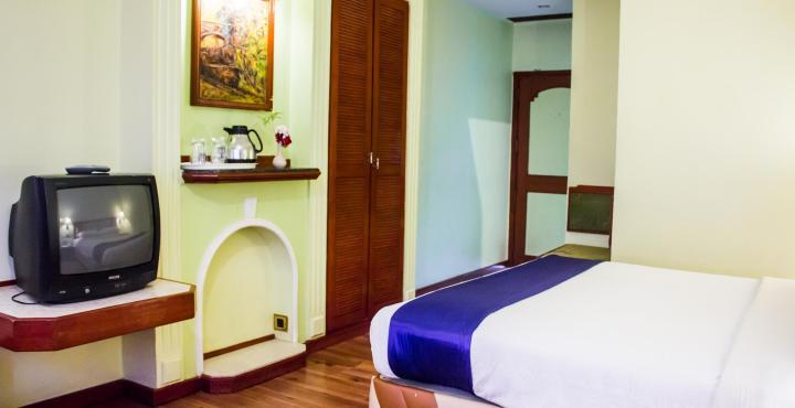 Hotel Nahar Nilgiris Ooty Eksteriør billede