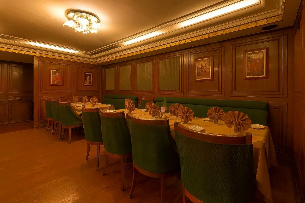 Hotel Nahar Nilgiris Ooty Eksteriør billede
